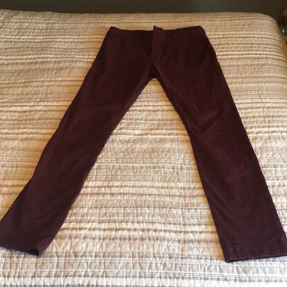 Men’s Aeropostale chinos